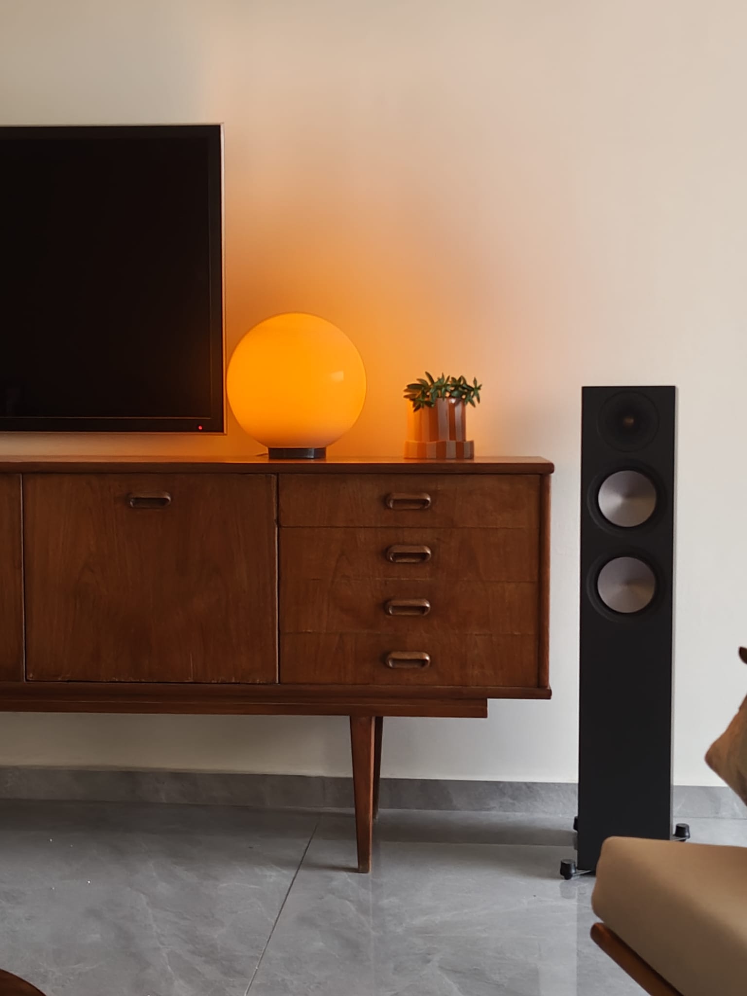 blob lamp